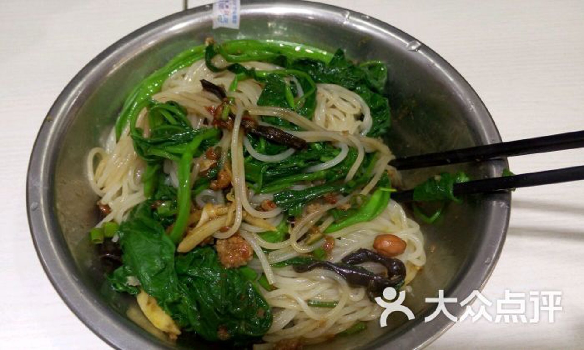 银山林记螺蛳粉